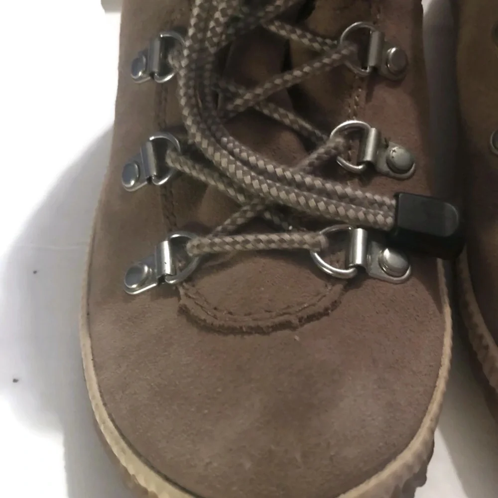 SOREL Kids Out 'N About Conquest Waterproof  Winter Bootie Tan Big Kid Size 4